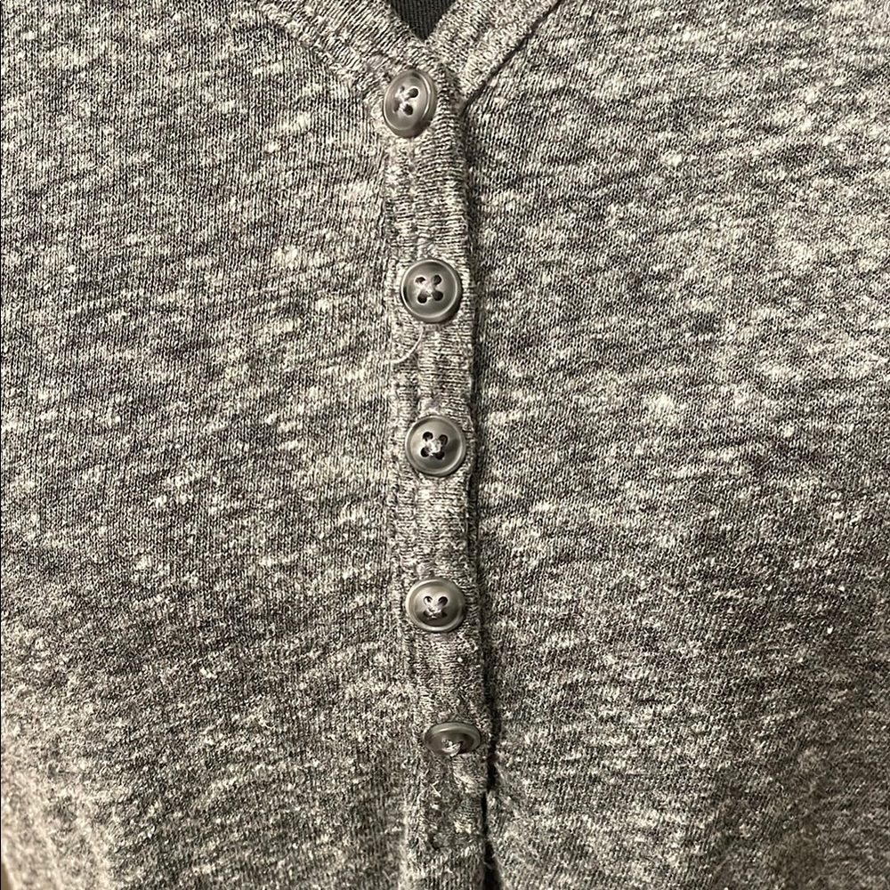 Old Navy Gray Button Down Relaxed Top (B) - Picture 2 of 5